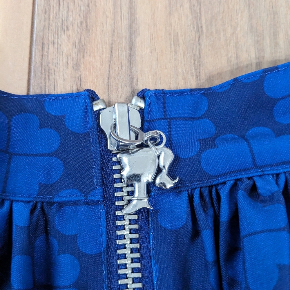 EUC! Unique Vintage X Barbie A Line Classic Barbie Icon Skirt Women's L 10-12 - Picture 13 of 14